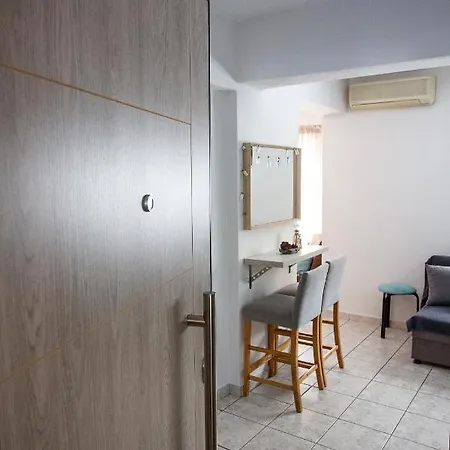 House Ioanna Nyaraló Néa Péramos