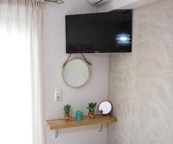 House Ioanna *